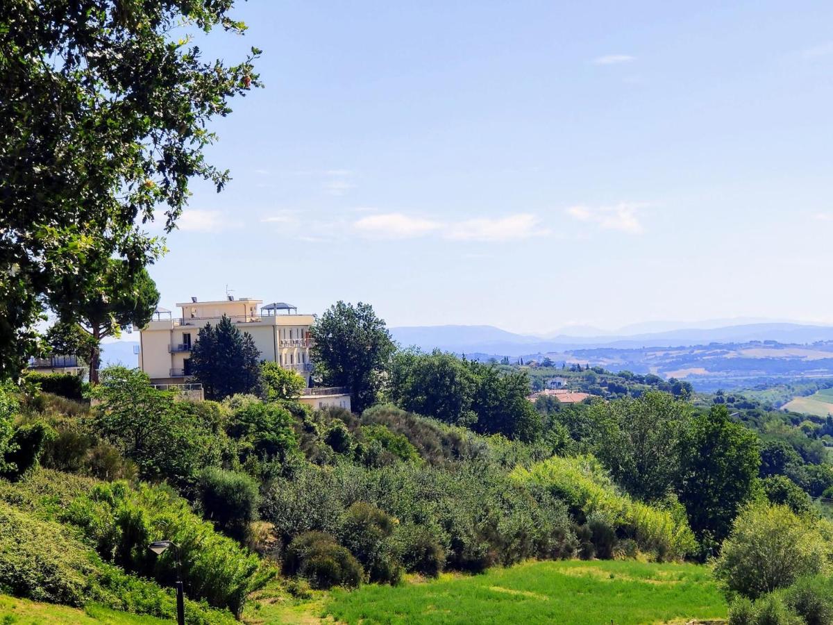 Arts Club Suite & Spa Chianciano Terme Exterior photo